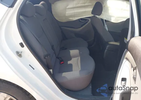 2016 Hyundai Elantra Se из США, поврежденный, VIN 5NPDH4AE7GH753453